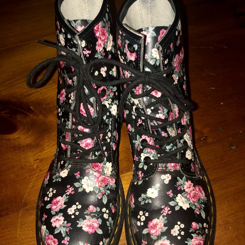 ✨Dr Martens in great condition✨